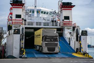 International move with EUROVAN - Reliable Transport by Land and Sea for Your Global Move